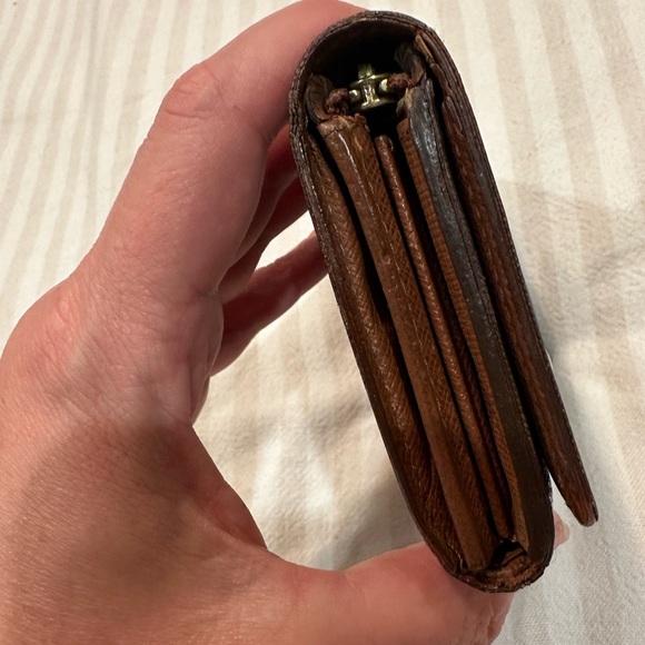 Louis Vuitton wallet - Picture 10 of 16